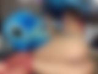 anthoneladoll's Live Sex Cam Show