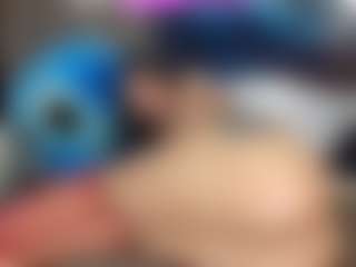 anthoneladoll's Live Sex Cam Show