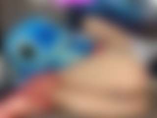 anthoneladoll's Live Sex Cam Show