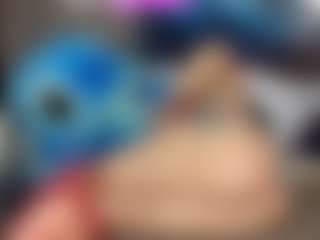 anthoneladoll's Live Sex Cam Show