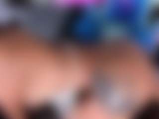 anthoneladoll's Live Sex Cam Show