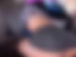 Show di cam dal vivo di anthoneladoll