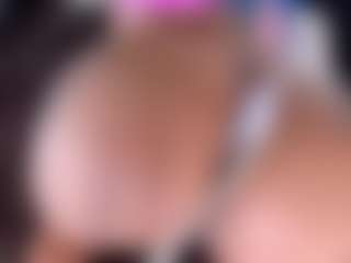 anthoneladoll's Live Sex Cam Show