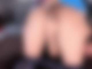 anthoneladoll's Live Sex Cam Show