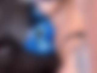 anthoneladoll's Live Sex Cam Show