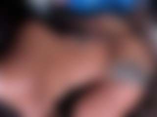 Live cam show with anthoneladoll - Fetish Curvy on TastyBlacksLive