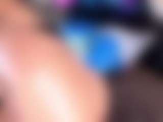 anthoneladoll's Live Sex Cam Show