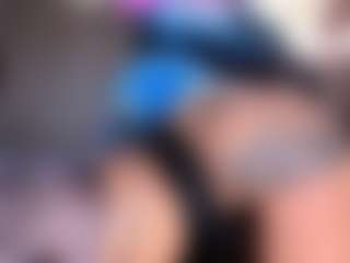 anthoneladoll's Live Sex Cam Show