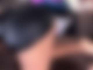 anthoneladoll's Live Sex Cam Show