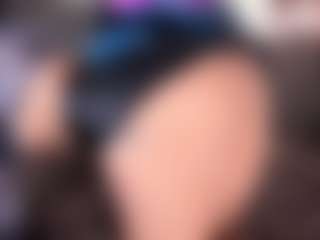 anthoneladoll's Live Sex Cam Show
