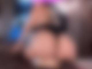 anthoneladoll's Live Sex Cam Show