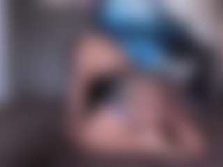 anthoneladoll's Live Sex Cam Show