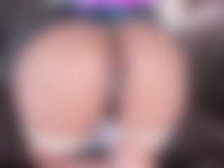 anthoneladoll's Live Sex Cam Show