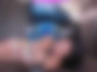 anthoneladoll's Live Sex Cam Show