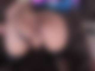 Live cam show with anthoneladoll - Sexy on liverealitysex.com
