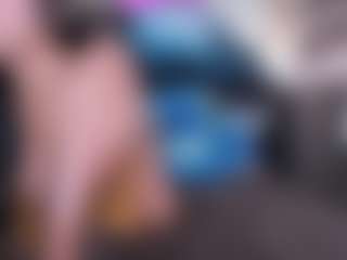 Live cam show with anthoneladoll - Sexy on SpunkLive