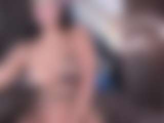 Cam Show en direct de anthoneladoll