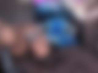 Live cam show with anthoneladoll - Sexwebcam Curvy on AdultVida.com