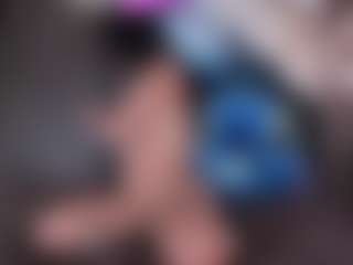anthoneladoll's Live Sex Cam Show