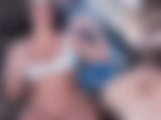 Live cam show with anthoneladoll - Toys on Camsoda