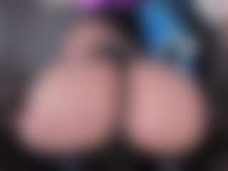 anthoneladoll's Live Sex Cam Show