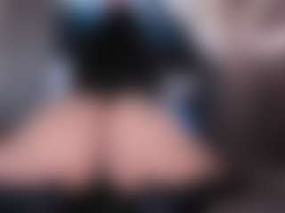 anthoneladoll's Live Sex Cam Show