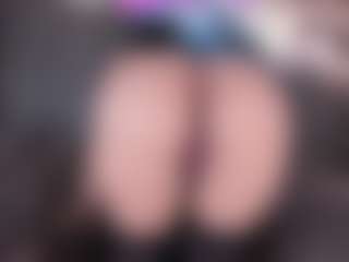 anthoneladoll's Live Sex Cam Show