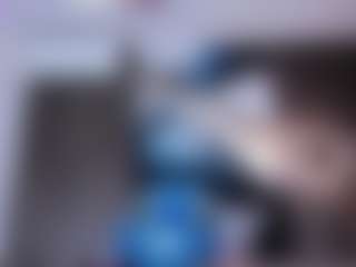 anthoneladoll's Live Sex Cam Show