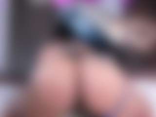 anthoneladoll's Live Sex Cam Show