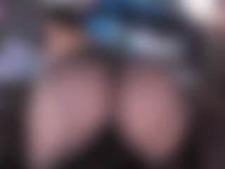 anthoneladoll's Live Sex Cam Show