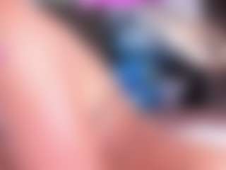 Live cam show with anthoneladoll - Big Tits Brown Hair on x69.live