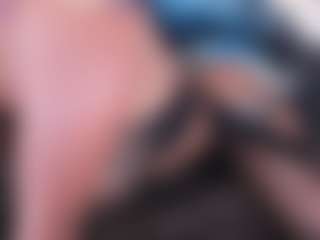 anthoneladoll's Live Sex Cam Show
