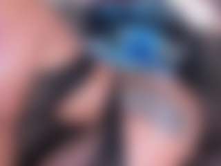 anthoneladoll's Live Sex Cam Show