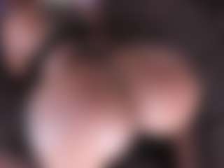 anthoneladoll's Live Sex Cam Show