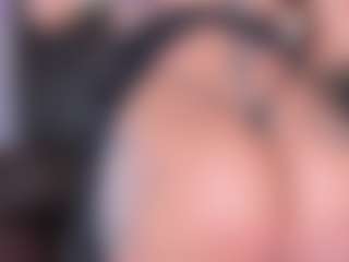 anthoneladoll's Live Sex Cam Show