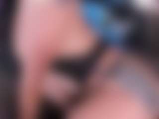 anthoneladoll's Live Sex Cam Show