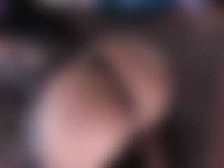 anthoneladoll's Live Sex Cam Show