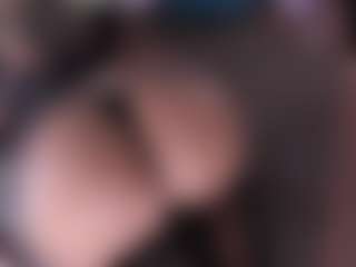 anthoneladoll's Live Sex Cam Show