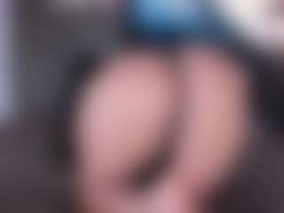 Live cam show with anthoneladoll - Dildo Brown Hair on Camsoda
