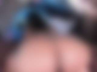 anthoneladoll's Live Sex Cam Show