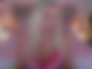 Live cam show with ameliwin - Play on TeamSkeetLive