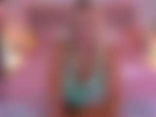 ameliwin MILF webcam performer live streaming