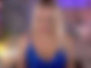 ameliwin MILF webcam performer live streaming