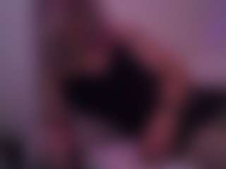 hotarea339's Live Sex Cam Show
