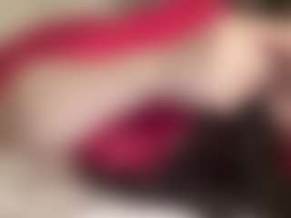Live cam show with Mistress Venus - Small Tits Mature on Uber Horny