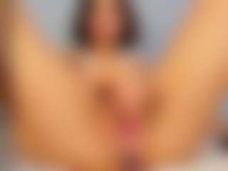 mollyybloom's Live Sex Cam Show