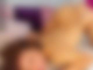 Live cam show with mollyybloom - Dildo on live18s.com