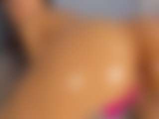 Live cam show with mollyybloom - Shaved Pussy on SpankPalCams