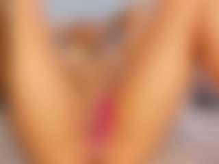 mollyybloom's Live Sex Cam Show