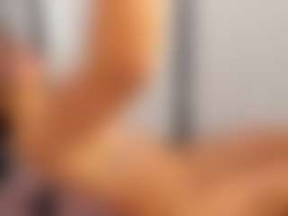 mollyybloom's Live Sex Cam Show